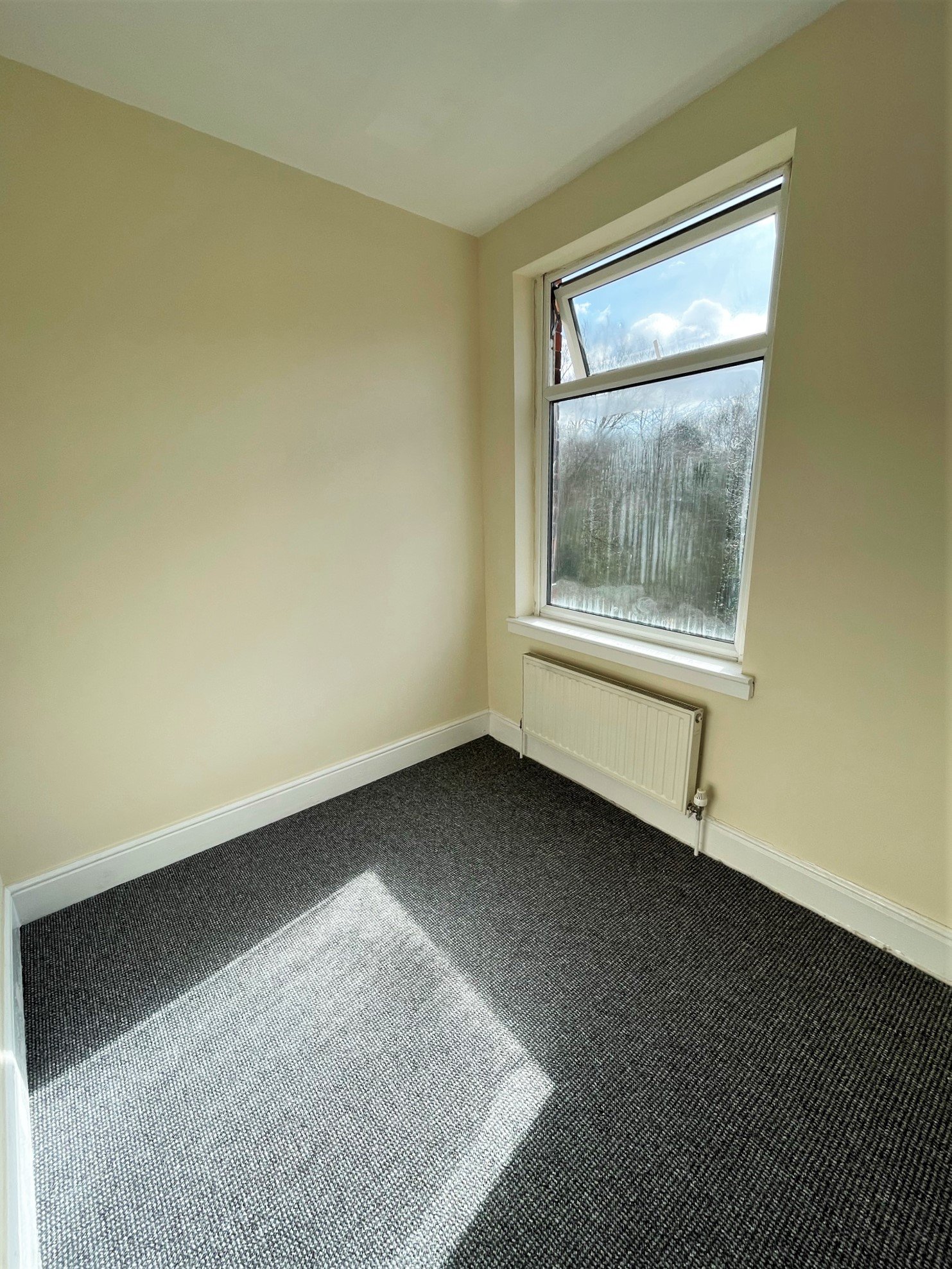 20 Weardale Rd, Blackley, M9 8WR Embee Estates