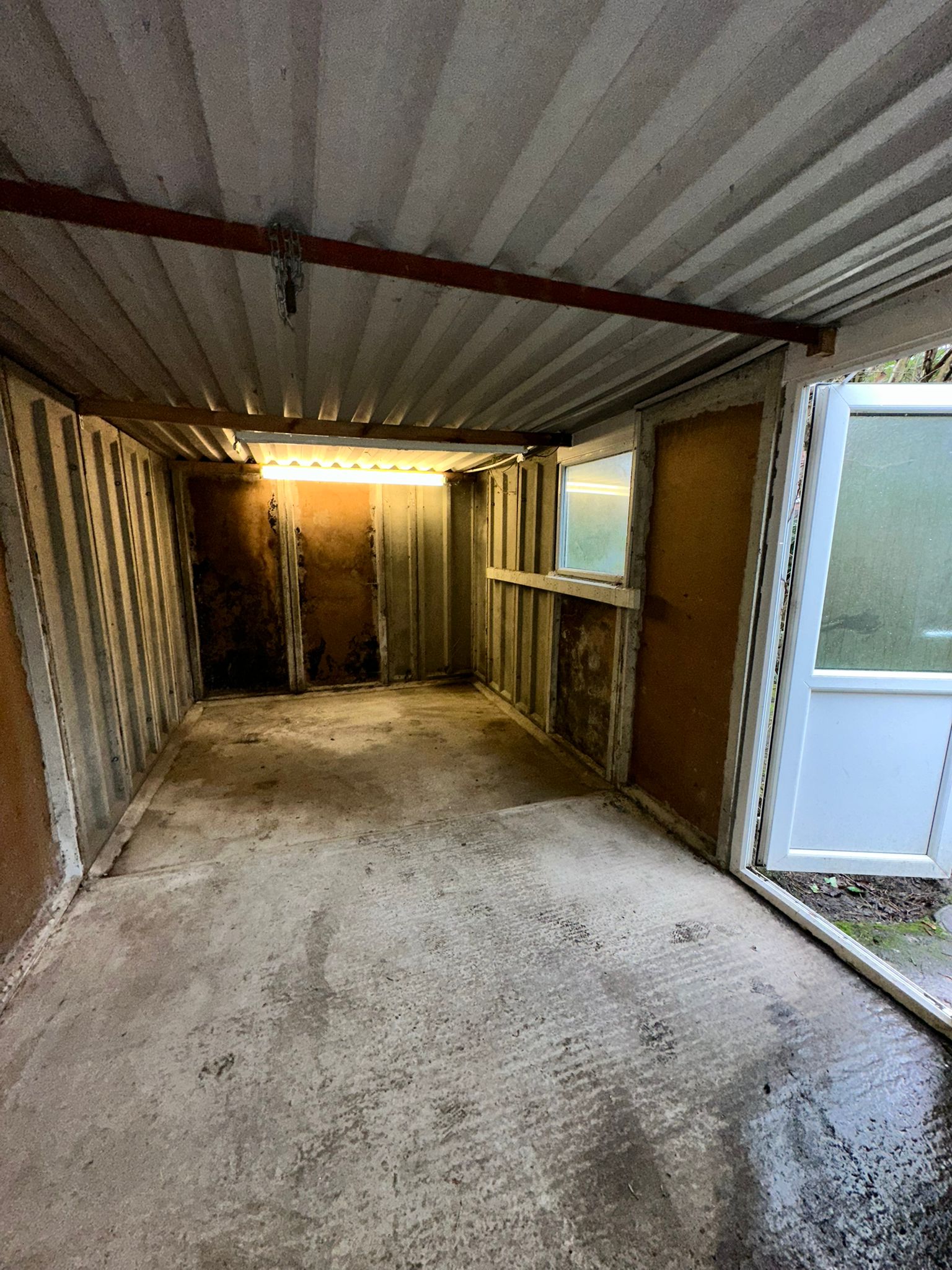 c4050146-38ce-4ed7-84d0-faa984d83cca